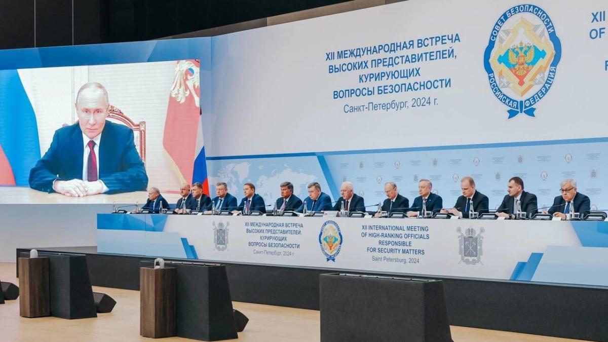 В Петербурге открылась встреча представителей по вопросам безопасности