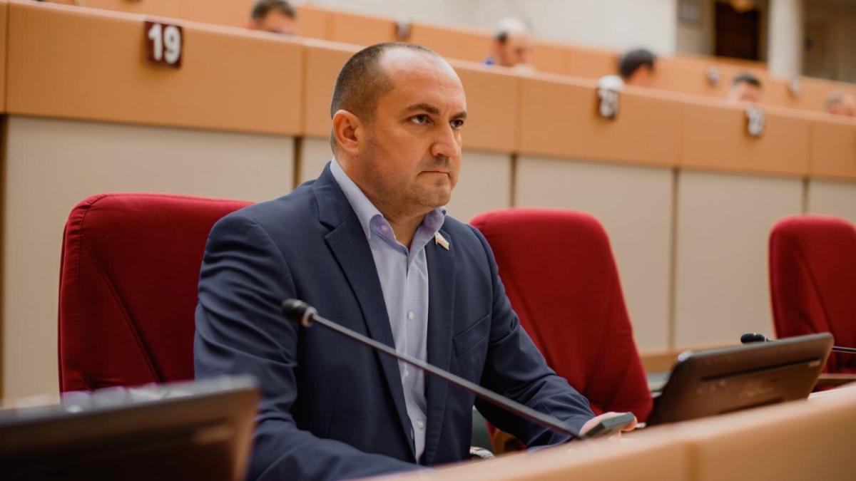 Калинин высказался о подготовке к ЕГЭ и ревизии системы школьных олимпиад