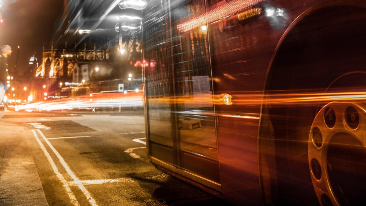 Студенты разработают дизайн петербургских автобусов нового поколения