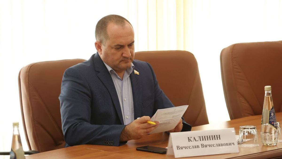 Калинин подчеркнул важность развития внутреннего туризма